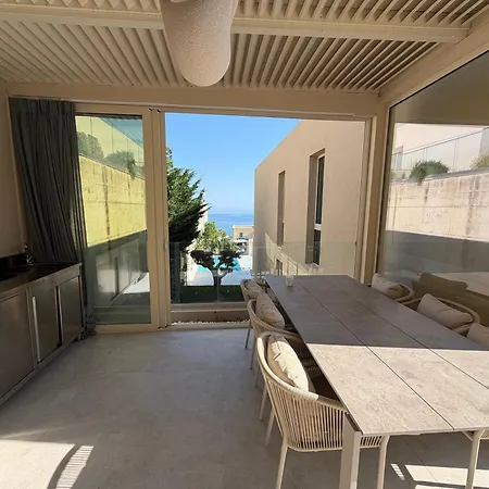 Rre Coast Apartment *