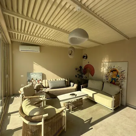 Rre Coast Apartment *